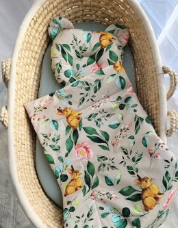 My Sweet Baby Kołderka z wypełnieniem i poduszka profilowana Miś - zestaw 2cz. - Rabbit with flowers