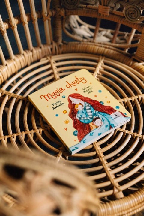 "Magia Chusty" - Monika Kamińska, Katarzyna Pałac, Wydawnictwo Podskoki