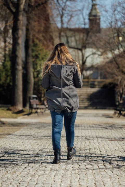 Kurtka Softshell do noszenia dzieci - Szara - rozmiar XL