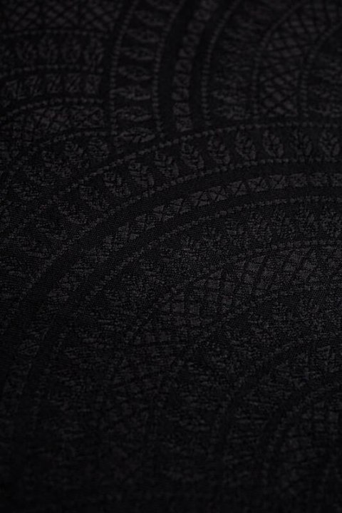 Nosidło Klamrowe Onbuhimo PRO z tkaniny żakardowej (59% bawełna, 41% wełna merino), rozmiar Preschool - PAWI OGON - PITCH BLACK