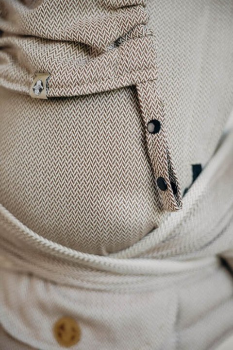 Moje Pierwsze Nosidełko LennyHybrid Half Buckle, splot jodełkowy, 100% bawełna , rozmiar standard - MAŁA JODEŁKA ALMOND