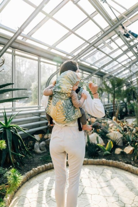 Nosidło Klamrowe Onbuhimo PRO z tkaniny żakardowej (100% bawełna), rozmiar Toddler - RAINFOREST - SELVA