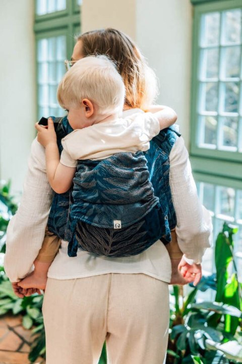 Nosidło Klamrowe Onbuhimo PRO z tkaniny żakardowej, (54% bawełna, 46% TENCEL™ Lyocell), rozmiar standard - RAINFOREST - NOCTURNA