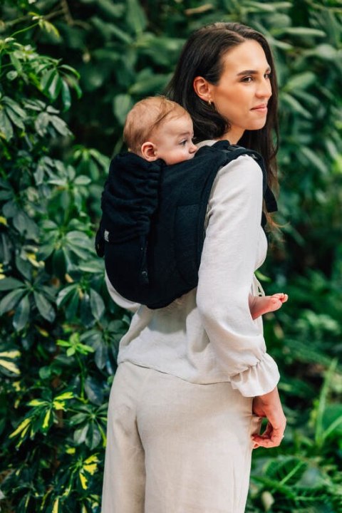 Nosidło Klamrowe Onbuhimo PRO z tkaniny żakardowej (59% bawełna, 41% wełna merino), rozmiar Toddler - PAWI OGON - PITCH BLACK