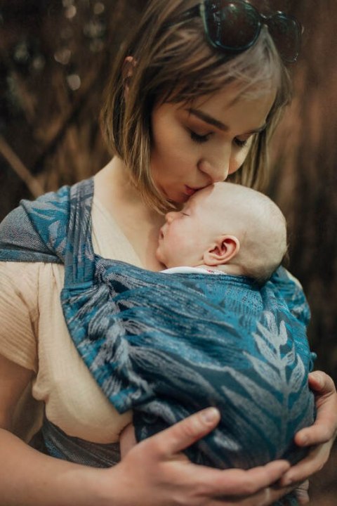 Nosidełko LennyHybrid Half Buckle, splot żakardowy, (54% bawełna, 46% TENCEL™ Lyocell) , rozmiar standard - RAINFOREST - NOCTURN