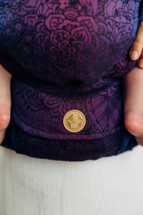 Nosidełko LennyLight z tkaniny żakardowej 100% bawełna , rozmiar standard - DZIKIE WINO - BOUQUET