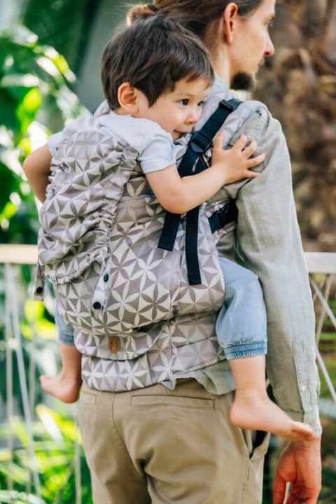 Nosidełko LennyPreschool z tkaniny żakardowej (55% bawełna, 45% TENCEL™ Lyocell), rozmiar preschool - HEXAFLOWERS - MIRROR