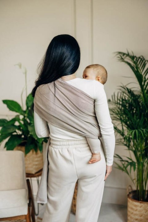 Chusta kółkowa do noszenia dzieci, tkana splotem jodełkowym, bawełna, ramię bez zakładek - MAŁA JODEŁKA ALMOND - standard 1.8m
