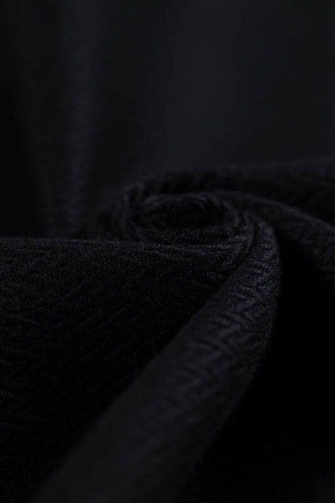 Chusta kółkowa do noszenia dzieci, tkana splotem jodełkowym, bawełna, ramię bez zakładek - MAŁA JODEŁKA CZARNY HEBAN - standard 