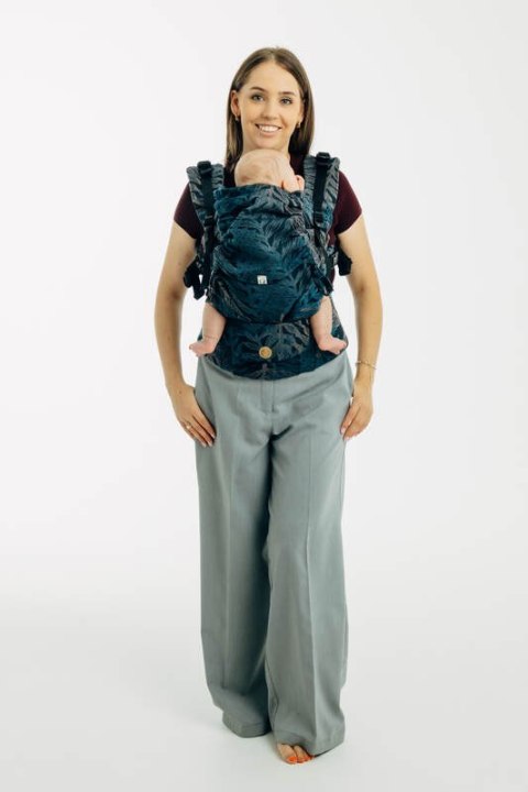 Nosidełko LennyUpGrade PRO z tkaniny żakardowej (54% bawełna, 46% TENCEL™ Lyocell), rozmiar standard - RAINFOREST - NOCTURNAL