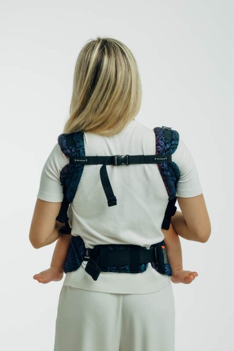 Nosidełko LennyUpGrade PRO z tkaniny żakardowej 60% bawełna, 28% wełna merino, 8% jedwab, 4% kaszmir , rozmiar standard, PAWI OG