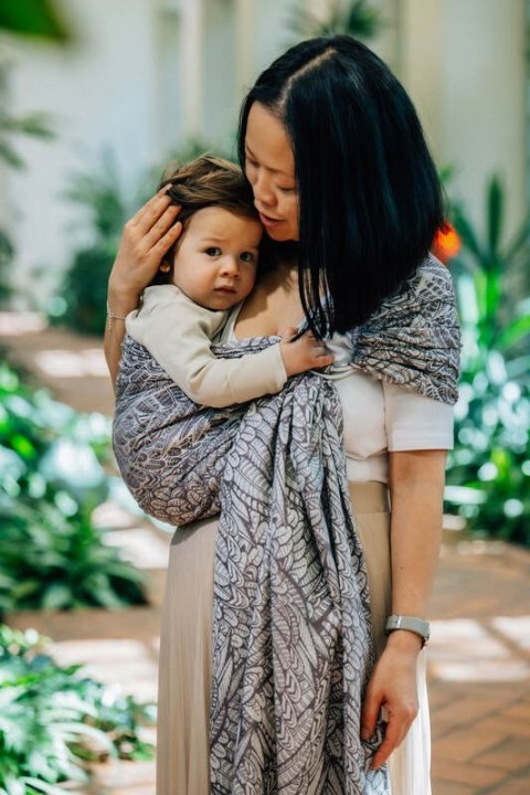 Żakardowa chusta kółkowa do noszenia dzieci, 100% wiskoza bambusowa, ramię bez zakładek - WOLNY DUCH - GAJUSZ - standard 1.8m