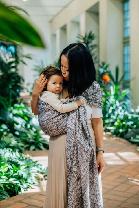 Żakardowa chusta kółkowa do noszenia dzieci, 100% wiskoza bambusowa, ramię bez zakładek - WOLNY DUCH - GAJUSZ - standard 1.8m