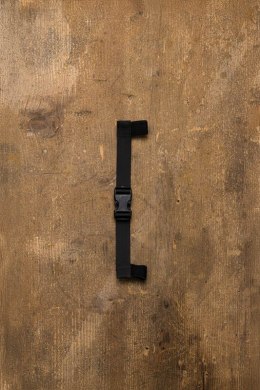 Adapter regulujący panel