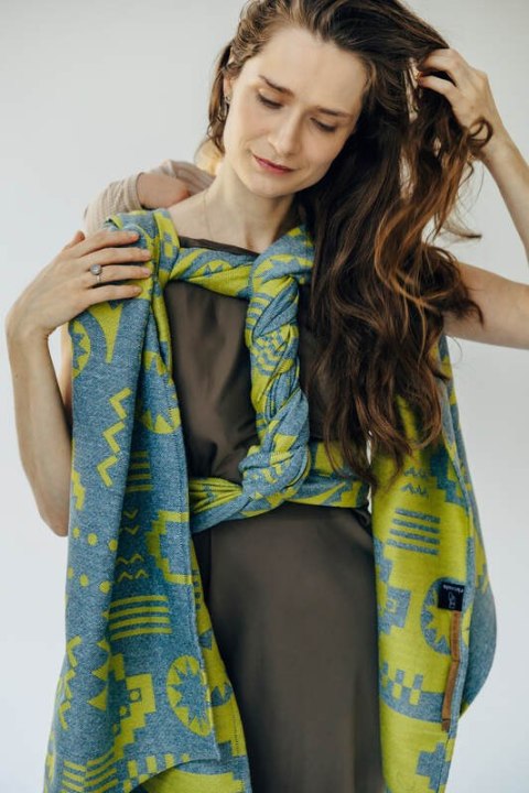 Żakardowa chusta do noszenia dzieci (37% bawełna czesana, 28% wełna merino, 23% jedwab noil, 8% jedwab morwowy, 4% kaszmir) - EK