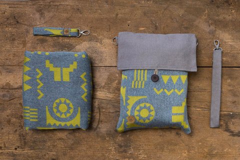 Żakardowa chusta do noszenia dzieci (37% bawełna czesana, 28% wełna merino, 23% jedwab noil, 8% jedwab morwowy, 4% kaszmir) - EK