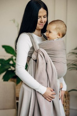 Chusta do noszenia dzieci, tkana splotem jodełkowym, bawełna - MAŁA JODEŁKA ALMOND - rozmiar L
