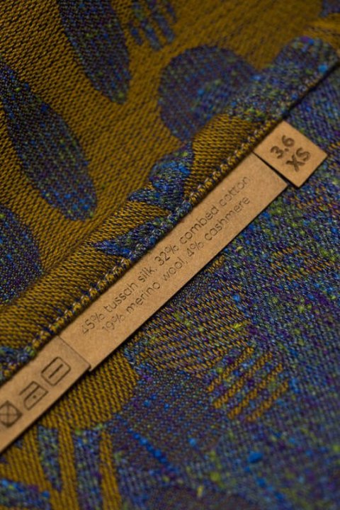 Żakardowa chusta do noszenia dzieci (45% jedwab tussah, 32% bawełna czesana, 19% wełna merino, 4% kaszmir) - EKSPERYMENT nr 37 -