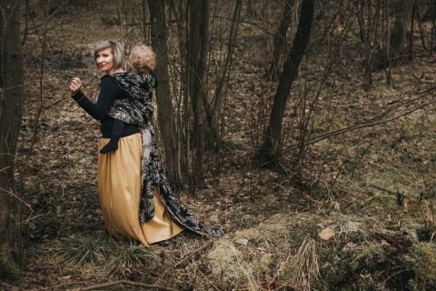 Żakardowa chusta do noszenia dzieci, 65% Bawełna 35% Jedwab - KRÓLOWA NOCY - PAMINA - rozmiar S