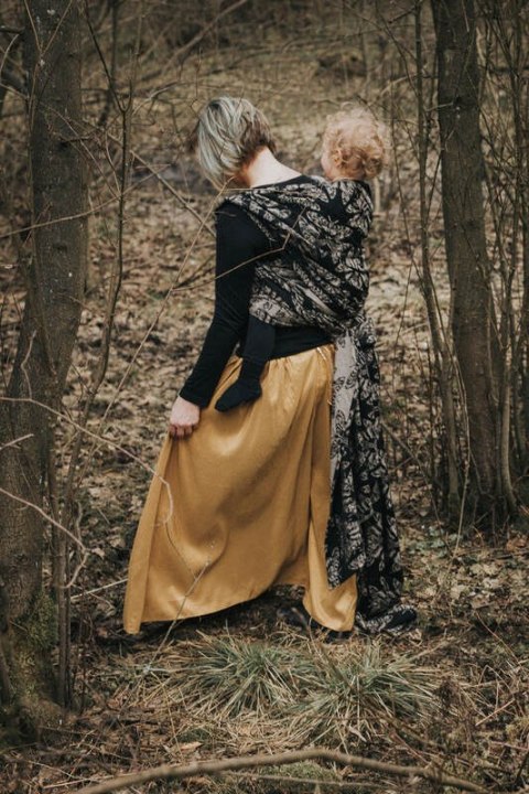 Żakardowa chusta do noszenia dzieci, 65% Bawełna 35% Jedwab - KRÓLOWA NOCY - PAMINA - rozmiar XS