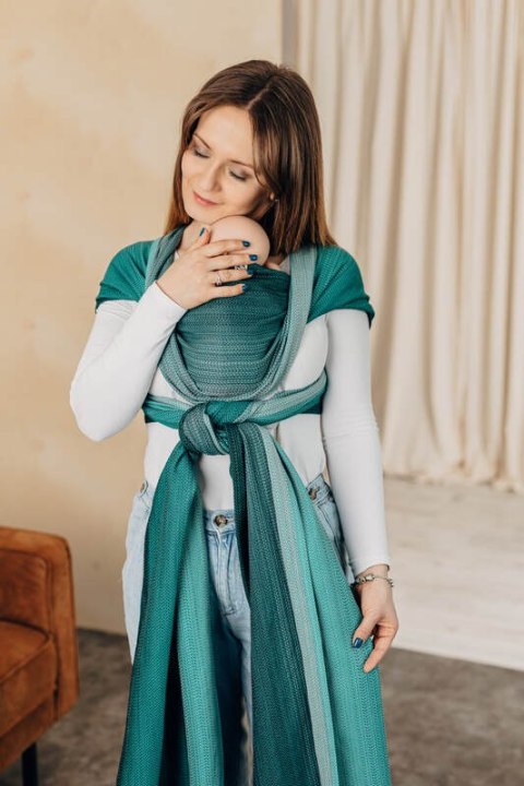 Chusta dla dzieci z niską wagą urodzeniową - MAŁA JODEŁKA OMBRE ZIELEŃ, splot jodełkowy (100% bawełna) - rozmiar L