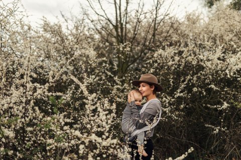 Chusta do noszenia dzieci, tkana splotem jodełkowym, bawełna - MAŁA JODEŁKA OMBRE RAGTIME - rozmiar S