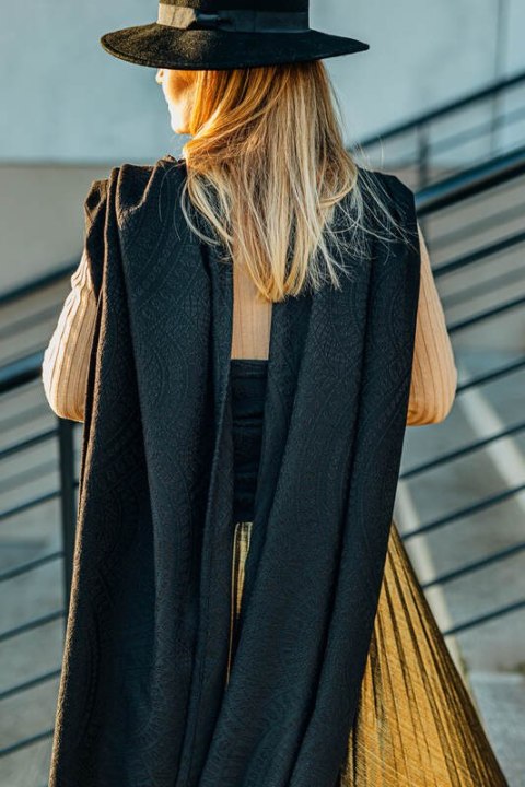 Żakardowa chusta do noszenia dzieci, 59% bawełna, 41% wełna merino - PAWI OGON - PITCH BLACK - rozmiar L