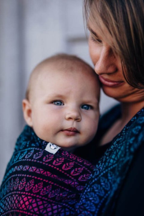 Żakardowa chusta do noszenia dzieci, 60% bawełna, 28% wełna merino, 8% jedwab, 4% kaszmir - PAWI OGON - CZARNY OPAL - rozmiar M