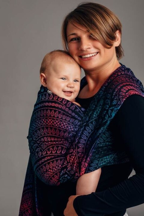 Żakardowa chusta do noszenia dzieci, 60% bawełna, 28% wełna merino, 8% jedwab, 4% kaszmir - PAWI OGON - CZARNY OPAL - rozmiar M
