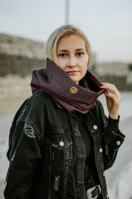 Komin (warstwa zewnętrzna 60% Bawełna 28% Len 12% Jedwab Tussah; warstwa wewnętrzna 100% bawełna) - MAŁA PERŁA VARIETE Z CZARNYM