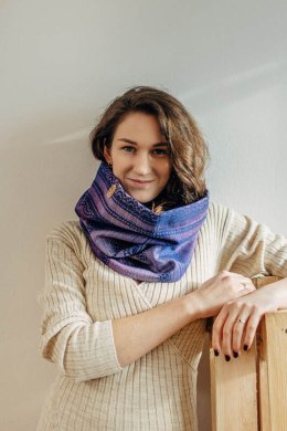 Komin (warstwa zewnętrzna 65% Bawełna 25% Len 10% Jedwab Tussah; warstwa wewnętrzna 100% bawełna) - KOSMICZNA KORONKA Z SUGILITE