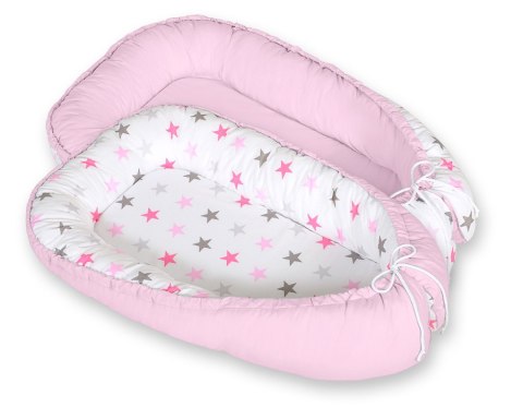 Bobono Kokon niemowlęcy dwustronny kojec otulacz Premium BOBONO- Gwiazdy szaro-różowe/szary