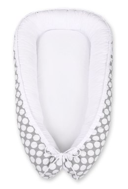 Bobono Kokon niemowlęcy dwustronny kojec otulacz Premium BOBONO- kółeczka szare/biały