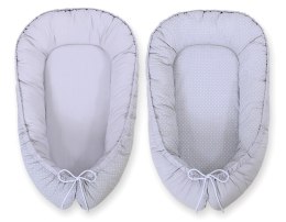 Bobono Kokon niemowlęcy dwustronny kojec otulacz Premium BOBONO- kropki na szarym/szary