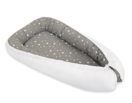Bobono Kokon niemowlęcy dwustronny kojec otulacz Premium BOBONO- mini gwiazdki białe/ biały