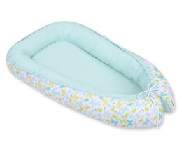 Bobono Kokon niemowlęcy dwustronny kojec otulacz Premium BOBONO- motylki niebieskie/ mięta