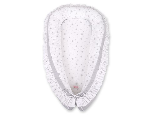 Bobono Kokon/kojec niemowlęcy z falbanką - mini gwiazdki szare na białym tle/szary