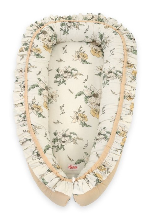 Bobono Kokon niemowlęcy kojec otulacz Premium z falbanką - Clematis on beige