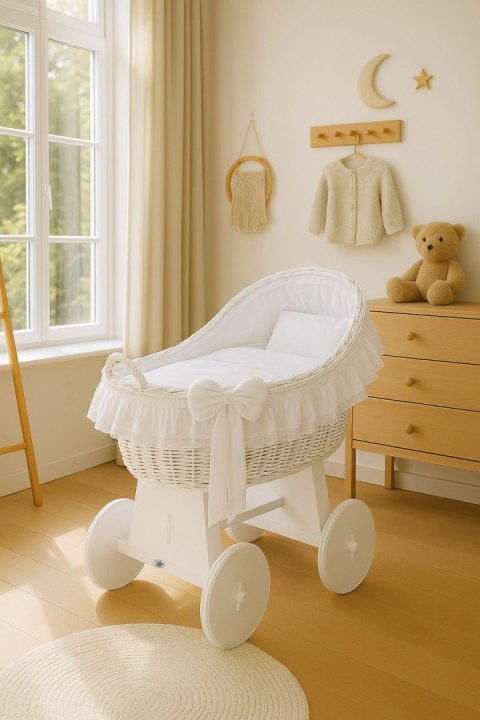 My Sweet Baby Wiklinowy kosz Mojżesza z budką wiklinową Carina biały + biała pościel