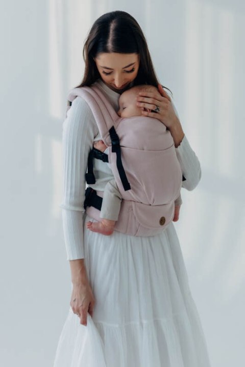 Nosidełko LennyLight z tkaniny skośno-krzyżowej (50% bawełna, 50% wiskoza bambusowa), rozmiar standard - MARSHMALLOW