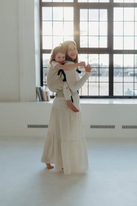 Nosidełko LennyPreschool z tkaniny skośno-krzyżowej (50% bawełna, 25% konopie, 25% lyocell), rozmiar preschool - AIRY