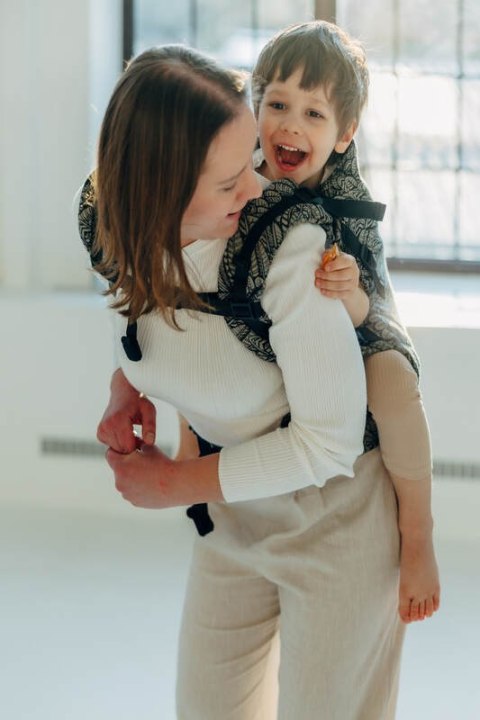 Nosidełko LennyPreschool z tkaniny żakardowej 100% bawełna, rozmiar preschool - WOLNY DUCH - COCOON