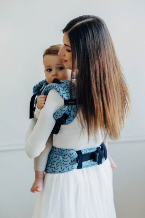 Nosidełko LennyUpGrade PRO z tkaniny żakardowej 100% bawełna , rozmiar standard - ZACZAROWANY ZAKĄTEK - FAIRY