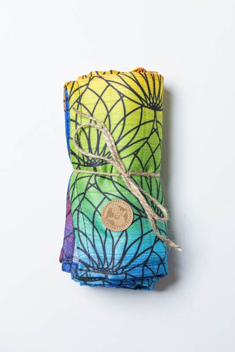 Otulacz Bambusowy Maxi - TĘCZOWY LOTOS (drugi gatunek)