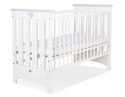 My Sweet Baby Drewniane łóżeczko dla niemowląt 120x60cm Lorenzo III biało-szare, z osłonkami gryzakami