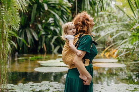 Nosidełko LennyPreschool z tkaniny żakardowej (100% wiskoza bambusowa), rozmiar preschool - WOLNY DUCH - AURUM