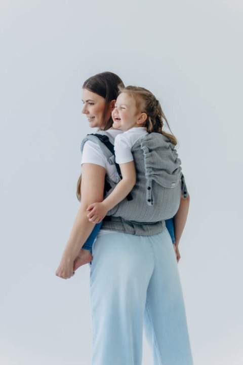 Nosidełko LennyPreschool z tkaniny żakardowej (54% jedwab, 46% bawełna), rozmiar preschool - LITTLE LOVE - MUNA