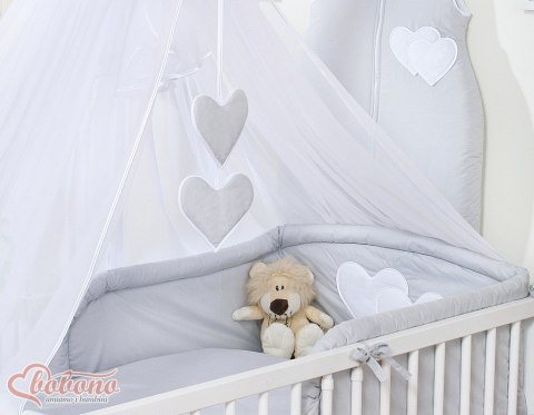 Bobono Duża moskitiera do łóżeczka dziecięcego z białego szyfonu z serduszkami i kokardką - szare zawieszki