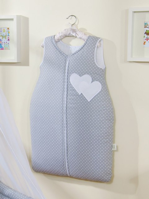 Bobono Śpiworek dla dzieci bawełniany M 6-12 mcy TOG 2.5 całoroczny ocieplany Serduszka kropki na szarym