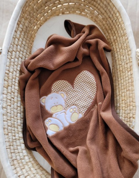 My Sweet Baby Kocyk polarowy dla niemowląt - Milo- Miś z sercem brązowy